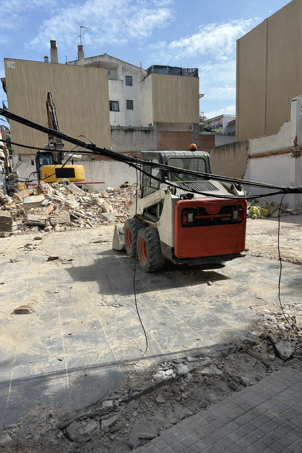 Calle Magallanes, n 30 Santa Coloma de Gramanet — fotografía 2